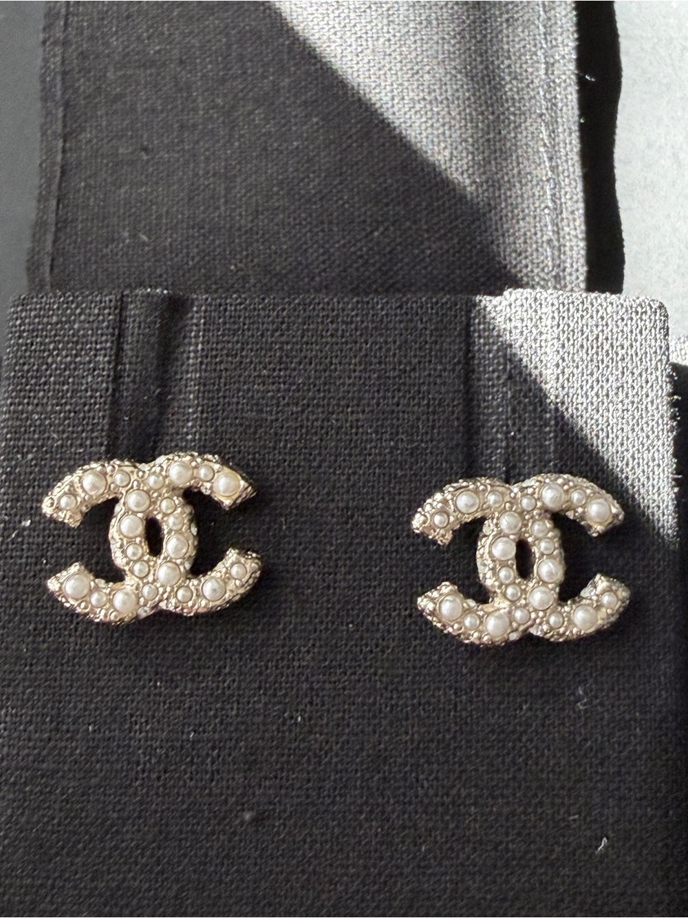 CHANEL Pearl-Accented CC Logo Earrings - White & Gold-Tone